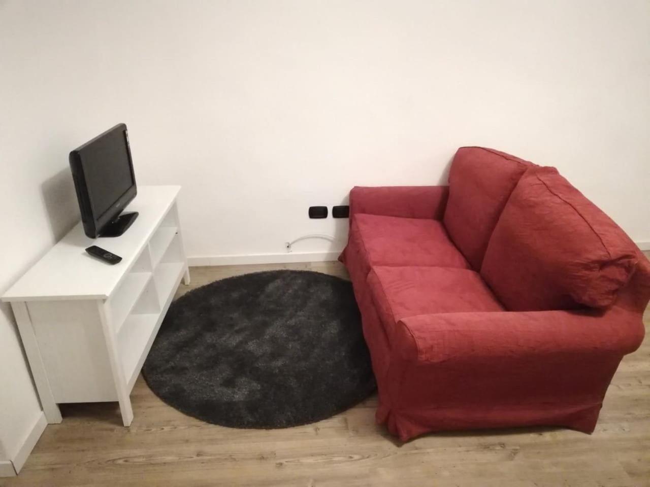 Apartamento Centro E Parco 10 Min - Flat In Monza Exterior foto